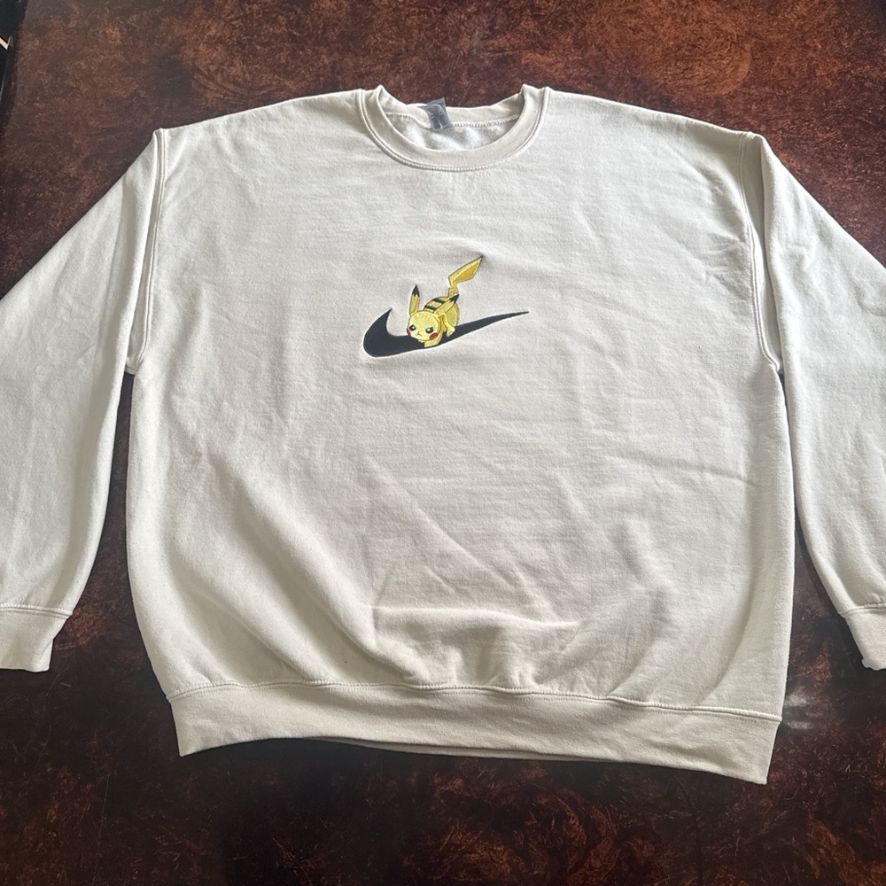Crewneck Sweatshirt with Yellow riding Nike